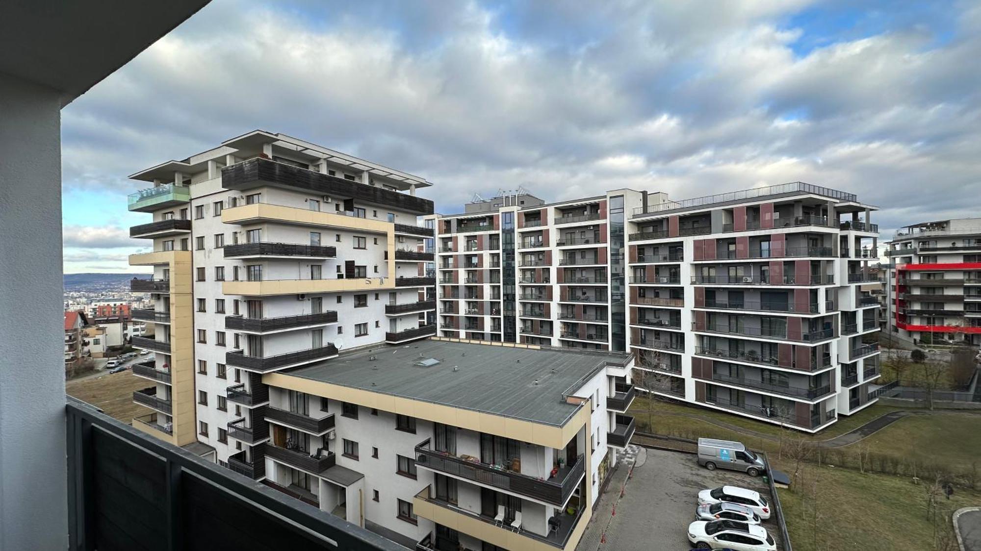 Bonjour With Terrace And Parking *